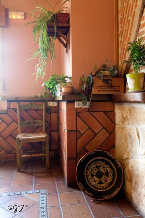 El Camino Real Guest House Villovela de Pirón Екстериор снимка