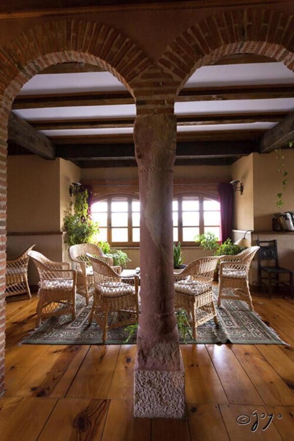 El Camino Real Guest House Villovela de Pirón Екстериор снимка